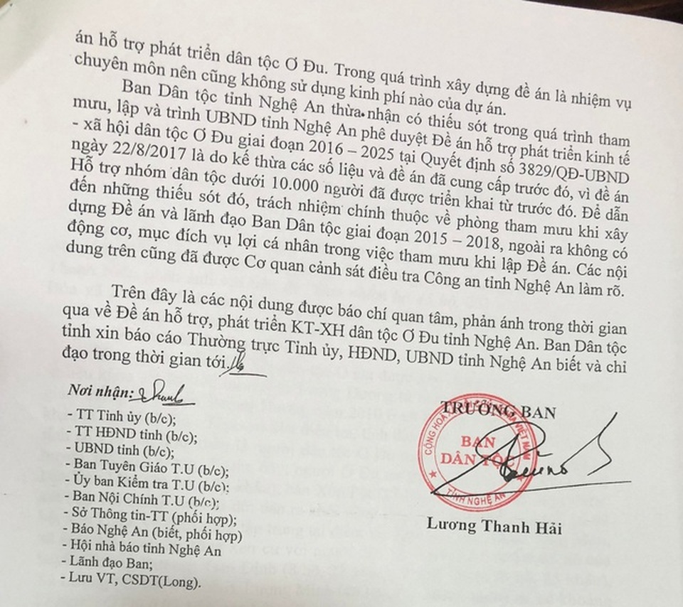 Công an tạm giữ Quyền Trưởng phòng Chính sách Ban Dân tộc Nghệ An - 3 Công an tạm giữ Quyền Trưởng phòng Chính sách Ban Dân tộc Nghệ An - 3