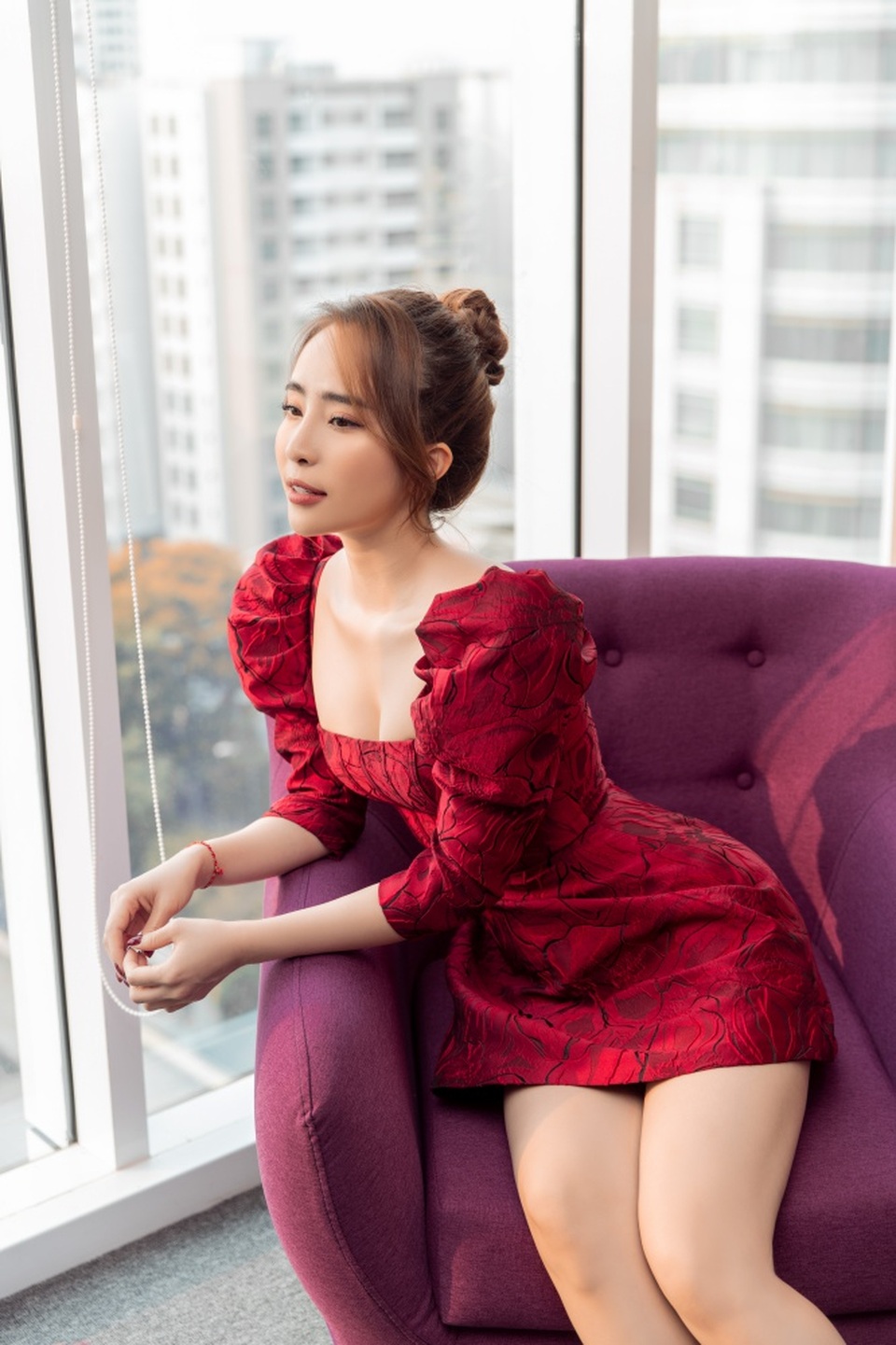 Quỳnh Nga tiếp tục làm “tiểu tam” ghê gớm hơn hẳn Quỳnh Trinh, Nhã - 4 Quỳnh Nga tiếp tục làm “tiểu tam” ghê gớm hơn hẳn Quỳnh Trinh, Nhã - 4