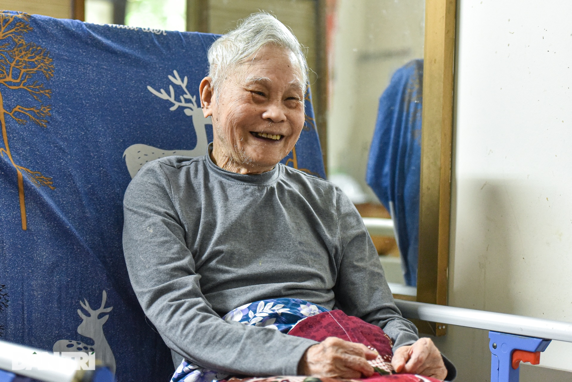 Mỗi người một chiến trận, 5 anh em hội ngộ kỳ diệu khi về giải phóng Thủ đô - 6 Mỗi người một chiến trận, 5 anh em hội ngộ kỳ diệu khi về giải phóng Thủ đô - 6