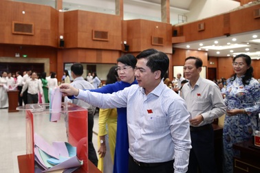 Những nhân sự chủ chốt có mức tín nhiệm cao nhất và thấp nhất từ HĐND TPHCM