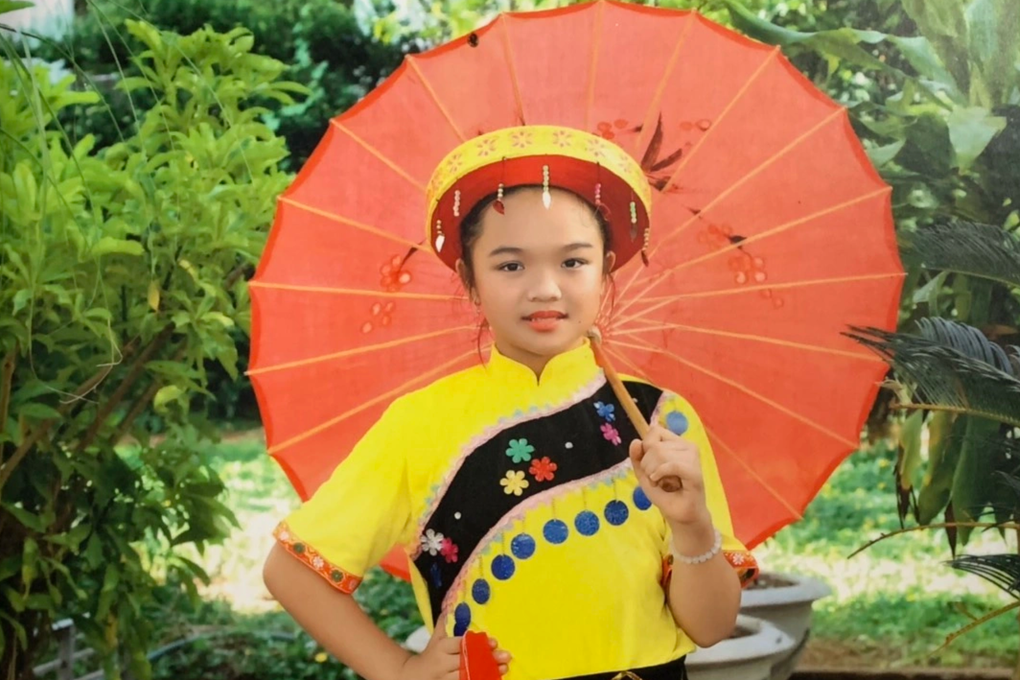 Con gái thương tật 97% sau tai nạn giao thông, bố mẹ làm đơn cầu cứu - 2 Con gái thương tật 97% sau tai nạn giao thông, bố mẹ làm đơn cầu cứu - 2