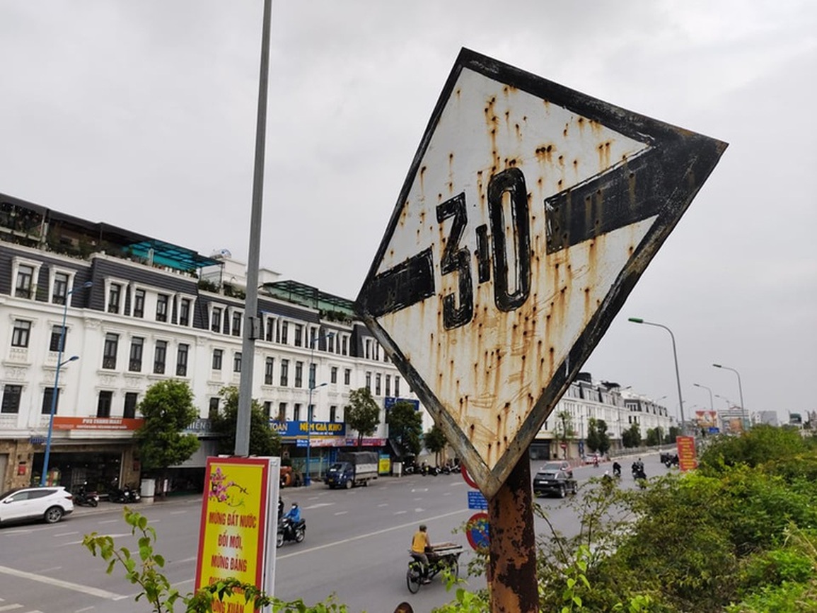 Bắn súng cho vui, người đàn ông mê súng ở Hải Phòng có bị xử lý hình sự? - 2 Bắn súng cho vui, người đàn ông mê súng ở Hải Phòng có bị xử lý hình sự? - 2
