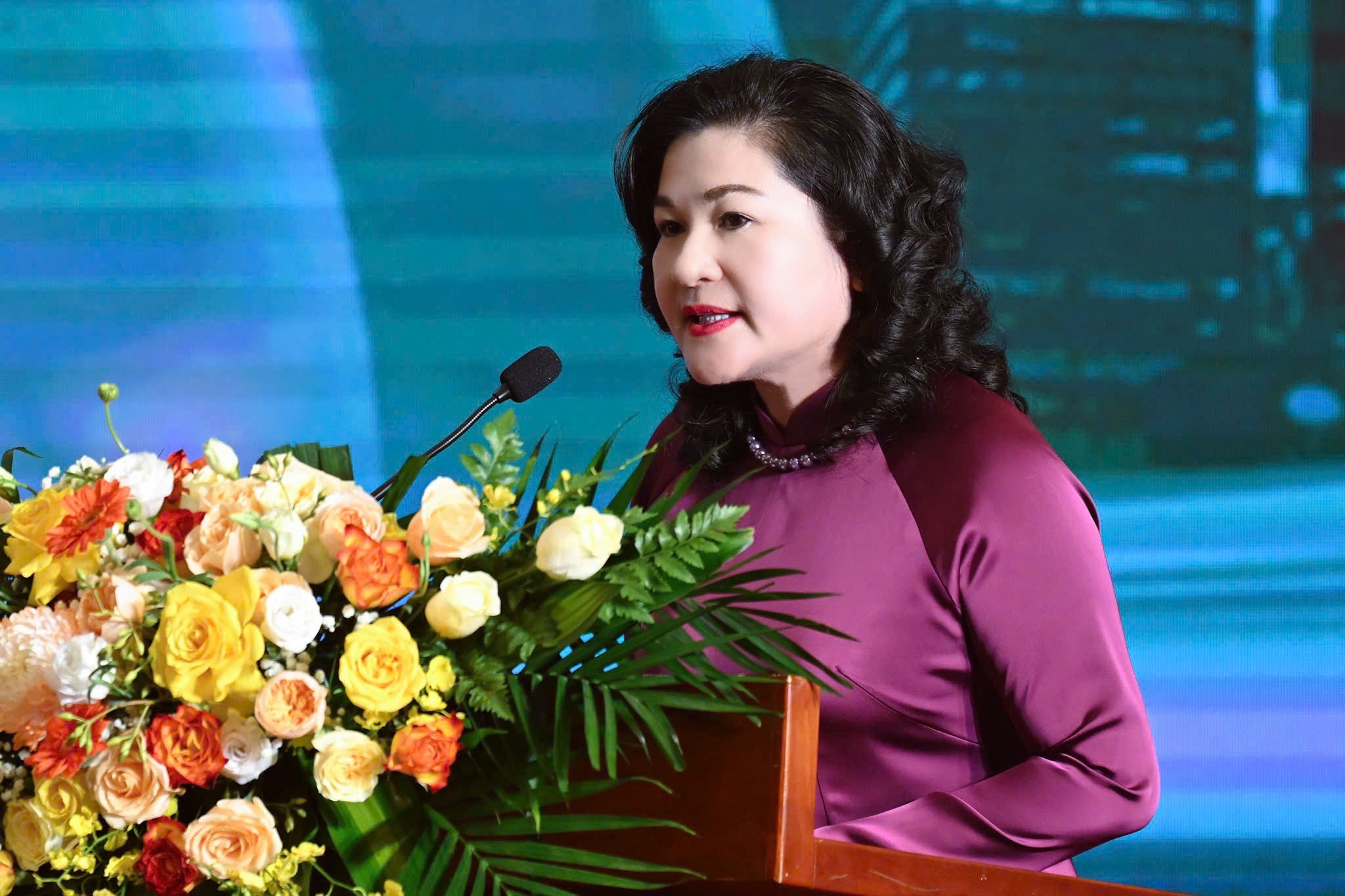 “Mong Dân trí giữ vững bản sắc riêng”