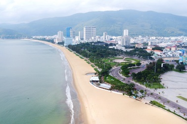 Đoàn đại biểu Quốc hội Bình Định tiếp xúc cử tri