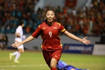 Huỳnh Như là một trong 10 Gương mặt trẻ Việt Nam tiêu biểu năm 2022