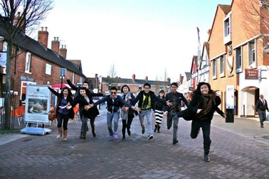 Thắp sáng khát vọng Việt từ… nước Mỹ