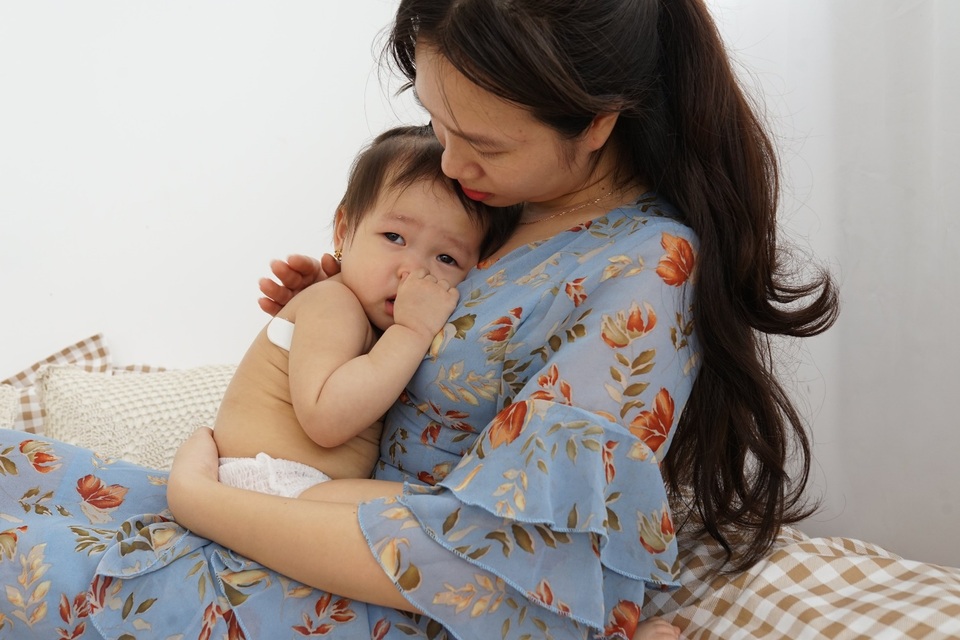 Nhiệt kế thời gian thực Tucky - An toàn cho bé, an tâm cho mẹ - 1 Nhiệt kế thời gian thực Tucky - An toàn cho bé, an tâm cho mẹ - 1