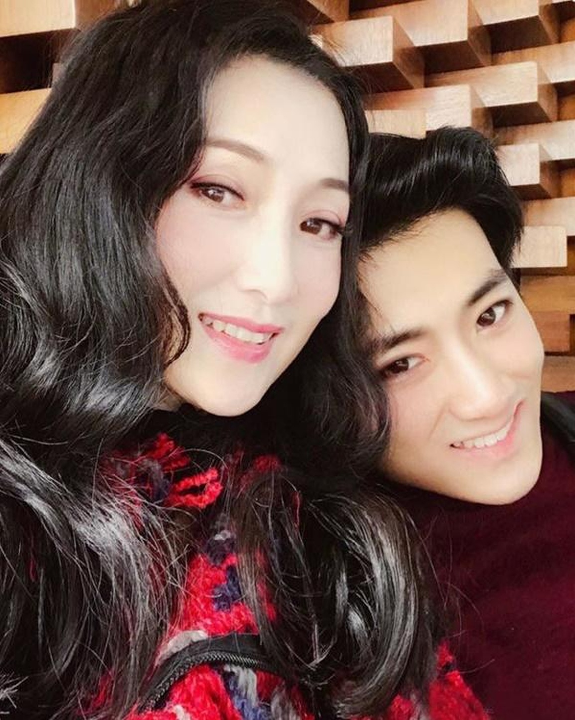 Cuộc sống nhiều bất ngờ của Dương Quý Phi đẹp nhất mọi thời đại - 6 Cuộc sống nhiều bất ngờ của Dương Quý Phi đẹp nhất mọi thời đại - 6