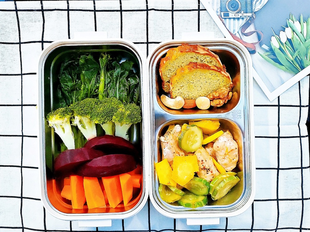 Những hộp cơm eat clean sắc màu, đủ chất dinh dưỡng của cô gái văn phòng - 7 Những hộp cơm eat clean sắc màu, đủ chất dinh dưỡng của cô gái văn phòng - 7