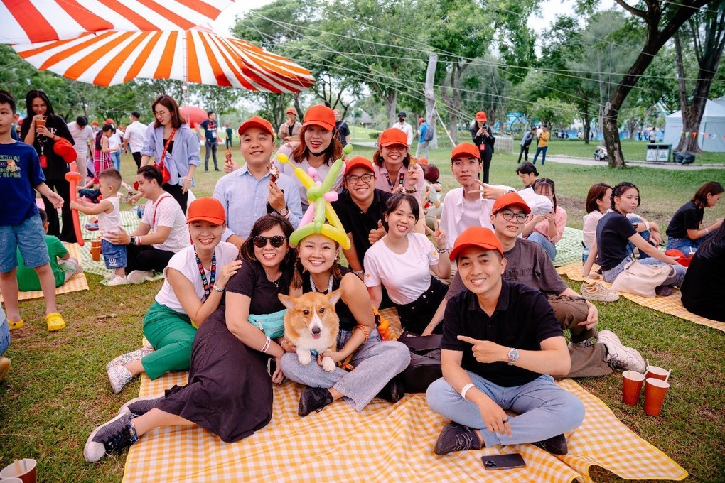 Prudential khởi động mùa hè cho hàng trăm nhân viên với Prudential Family Day - 4
