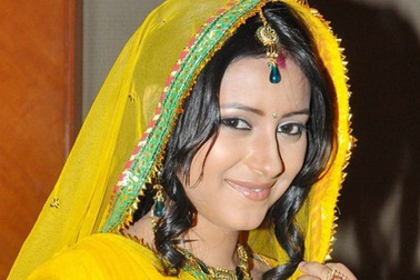 Vụ sao “Cô dâu 8 tuổi” tự tử: Bỏ thai không liên quan tới chuyện tự vẫn