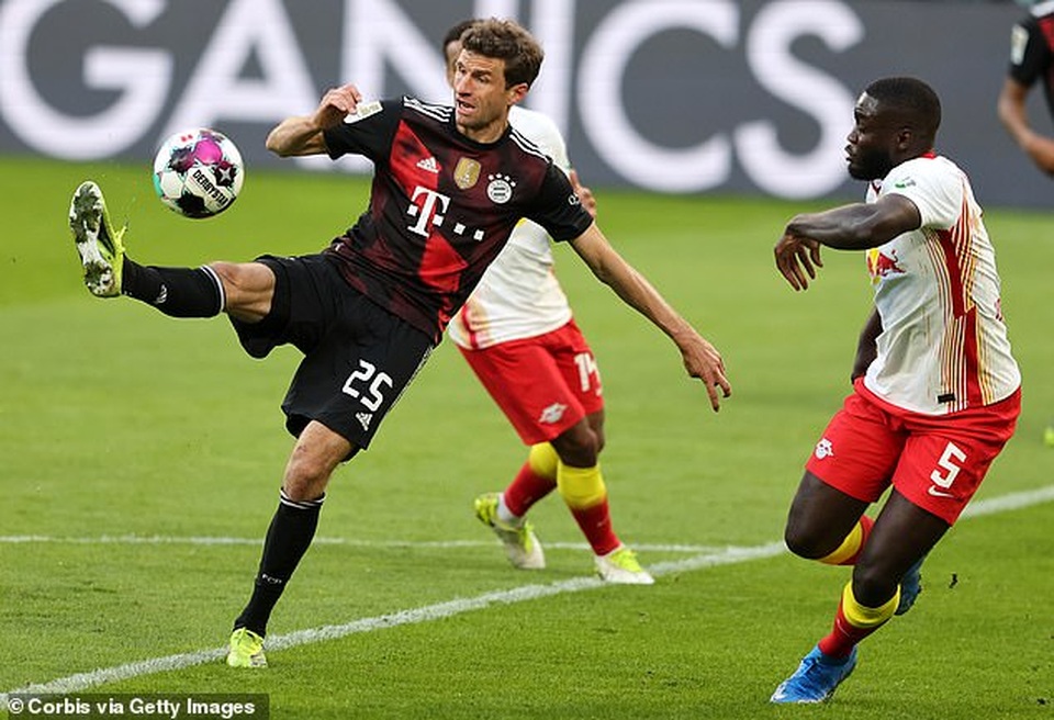 Bayern Munich tiến sát ngôi vô địch, Haaland bất lực cùng Dortmund - 3 Bayern Munich tiến sát ngôi vô địch, Haaland bất lực cùng Dortmund - 3