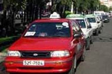 Taxi TPHCM tiếp tục tăng giá cước