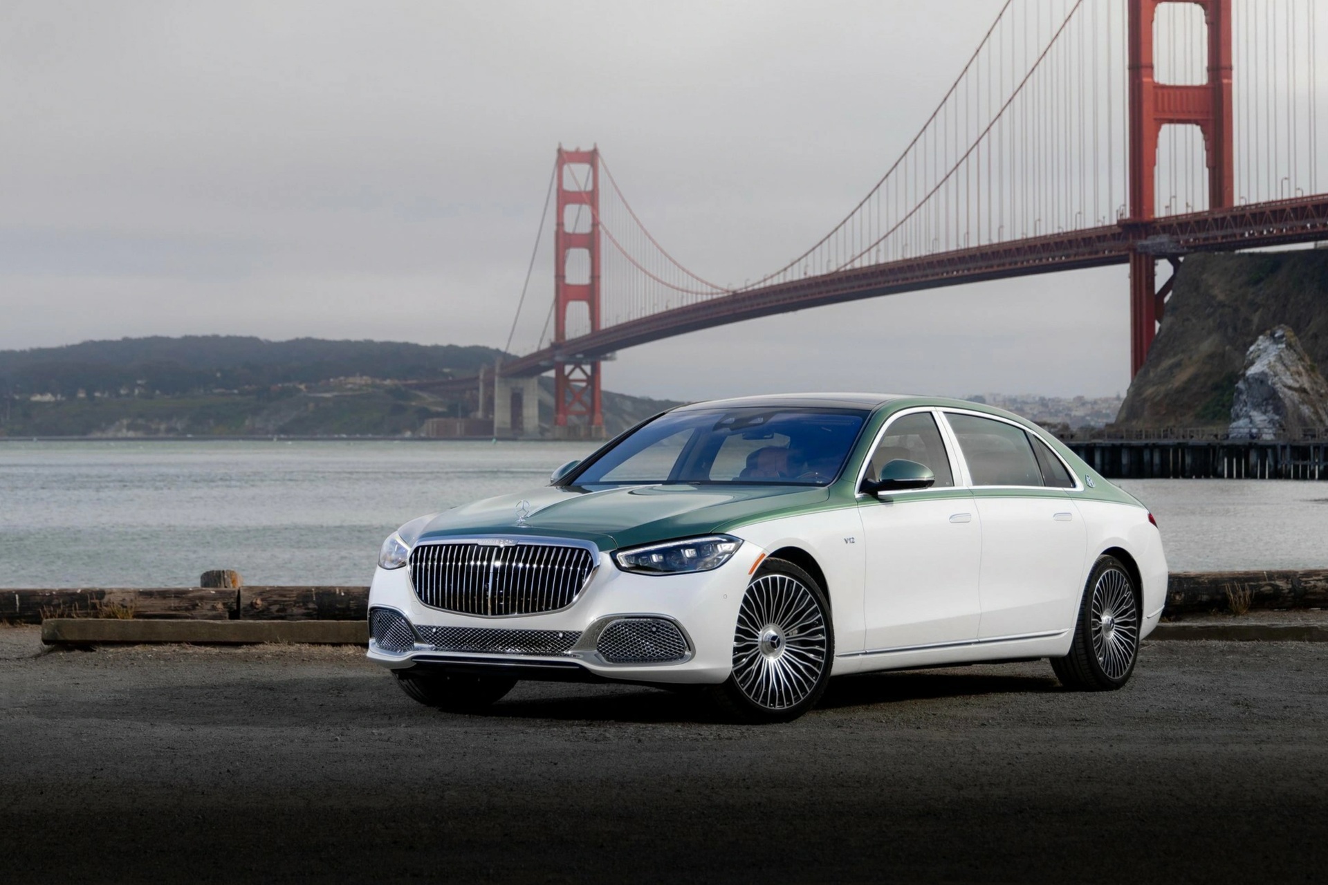Chiếc Maybach đặc biệt có thể đắt ngang căn hộ cao cấp nếu về Việt Nam - 2 Chiếc Maybach đặc biệt có thể đắt ngang căn hộ cao cấp nếu về Việt Nam - 2