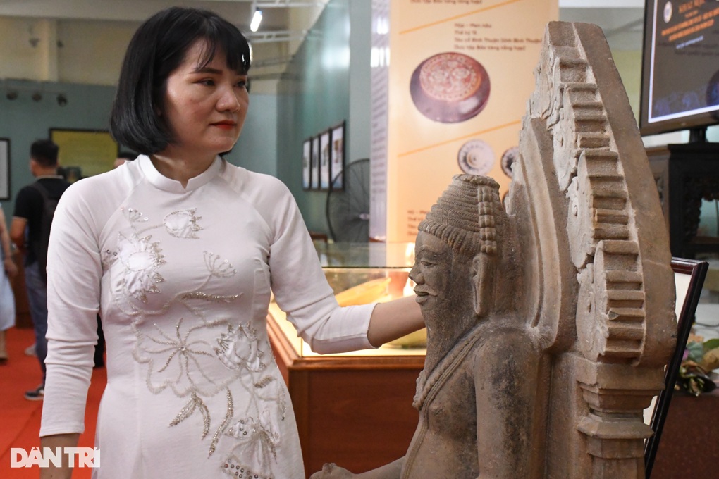 Chiêm ngưỡng những bảo vật quốc gia cực hiếm ở Quảng Ngãi - 2 Chiêm ngưỡng những bảo vật quốc gia cực hiếm ở Quảng Ngãi - 2