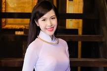 Hoa khôi Sư phạm kể chuyện làm MC truyền hình