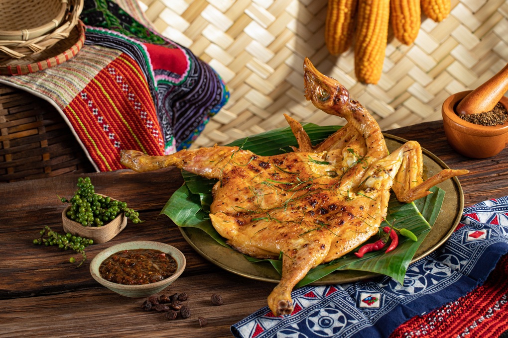 Dấu ấn nhà hàng Chợ Tình Sapa: Mang cả Tây Bắc về giữa lòng Hà Nội - 2 Dấu ấn nhà hàng Chợ Tình Sapa: Mang cả Tây Bắc về giữa lòng Hà Nội - 2