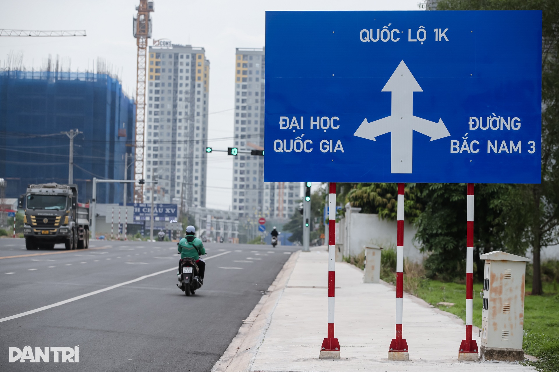Con đường kết nối Bình Dương với Bến xe Miền Đông mới sắp thông xe - 4 Con đường kết nối Bình Dương với Bến xe Miền Đông mới sắp thông xe - 4