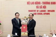 Trao quyết định bổ nhiệm Thứ trưởng Bộ Lao động - Thương binh và Xã hội