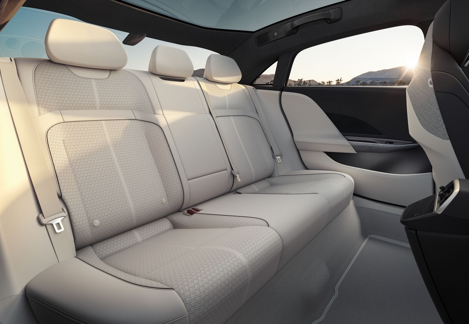 Sedan thể thao chạy điện Lucid Air - đối thủ cực gắt của Tesla - 20 Sedan thể thao chạy điện Lucid Air - đối thủ cực gắt của Tesla - 20
