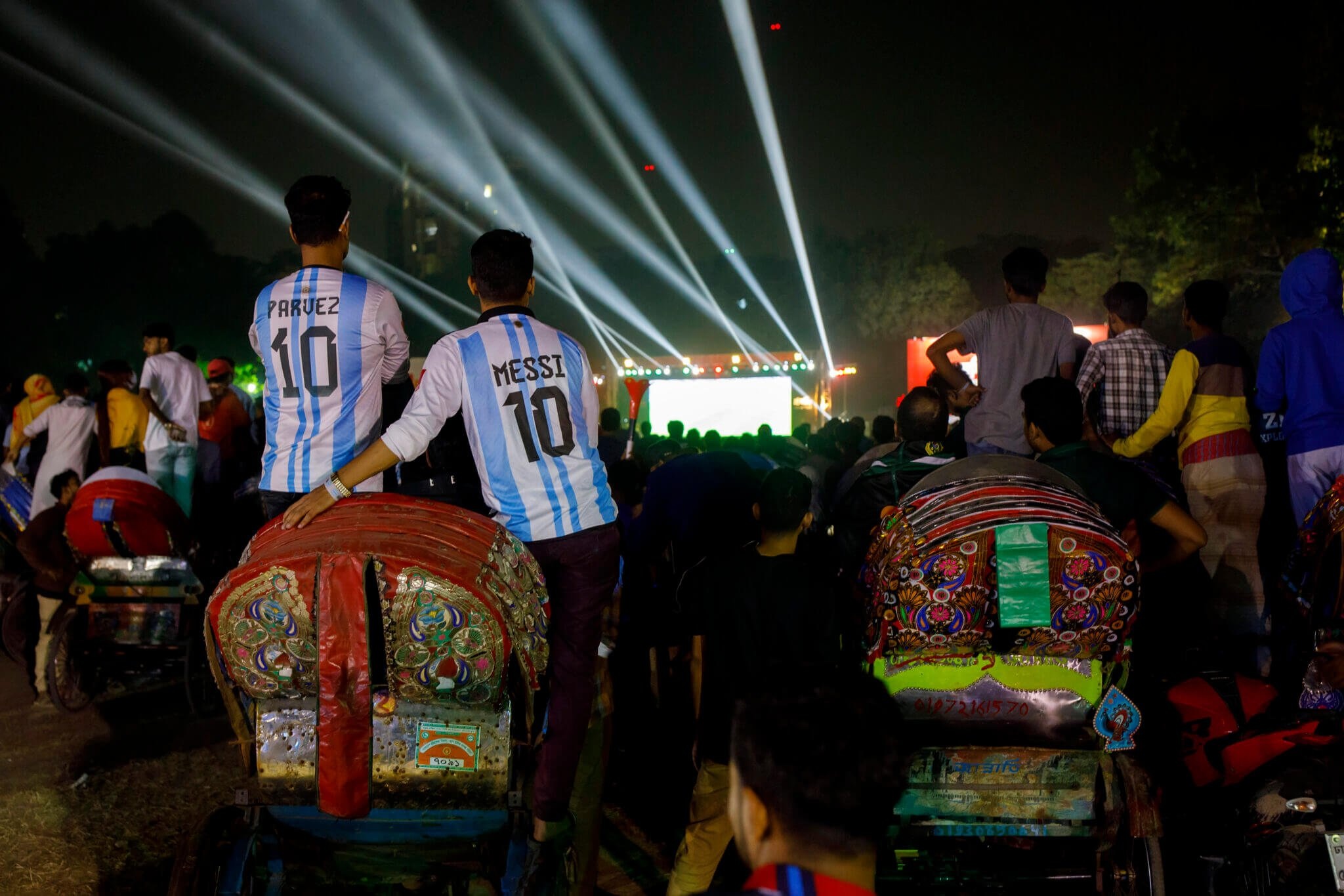 Đất nước nhỏ bé, tôn sùng Messi như thánh sống - 2 Đất nước nhỏ bé, tôn sùng Messi như thánh sống - 2
