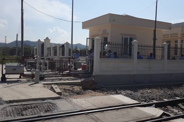 Vụ tai nạn tàu hỏa ở Thanh Hóa: Đình chỉ nhân viên gác tàu