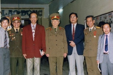 Hai lần Đại tướng Võ Nguyên Giáp đến Báo Lao Động