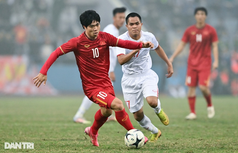 Kiatisuk tìm đối tác cho Công Phượng, Văn Toàn trên hàng công - 1