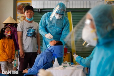 Ca nhiễm chưa rõ nguồn lây: Chậm giờ nào, nguy cơ lây nhiễm tăng cao giờ đó