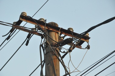 Công nhân điện lực tử vong khi lắp đặt, sửa chữa đường dây hạ thế