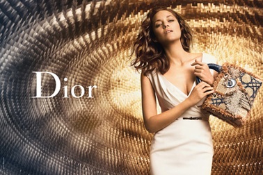 Nhan sắc kiêu sa của mỹ nhân nước Pháp