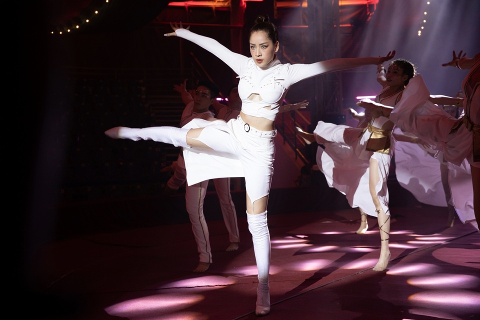 Chi Pu đã có lúc muốn “bùng nổ” vì những bình luận trái chiều - 3