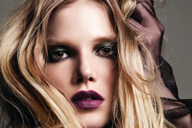 Siêu mẫu Suvi Koponen: Không tiêu tiền hoang phí