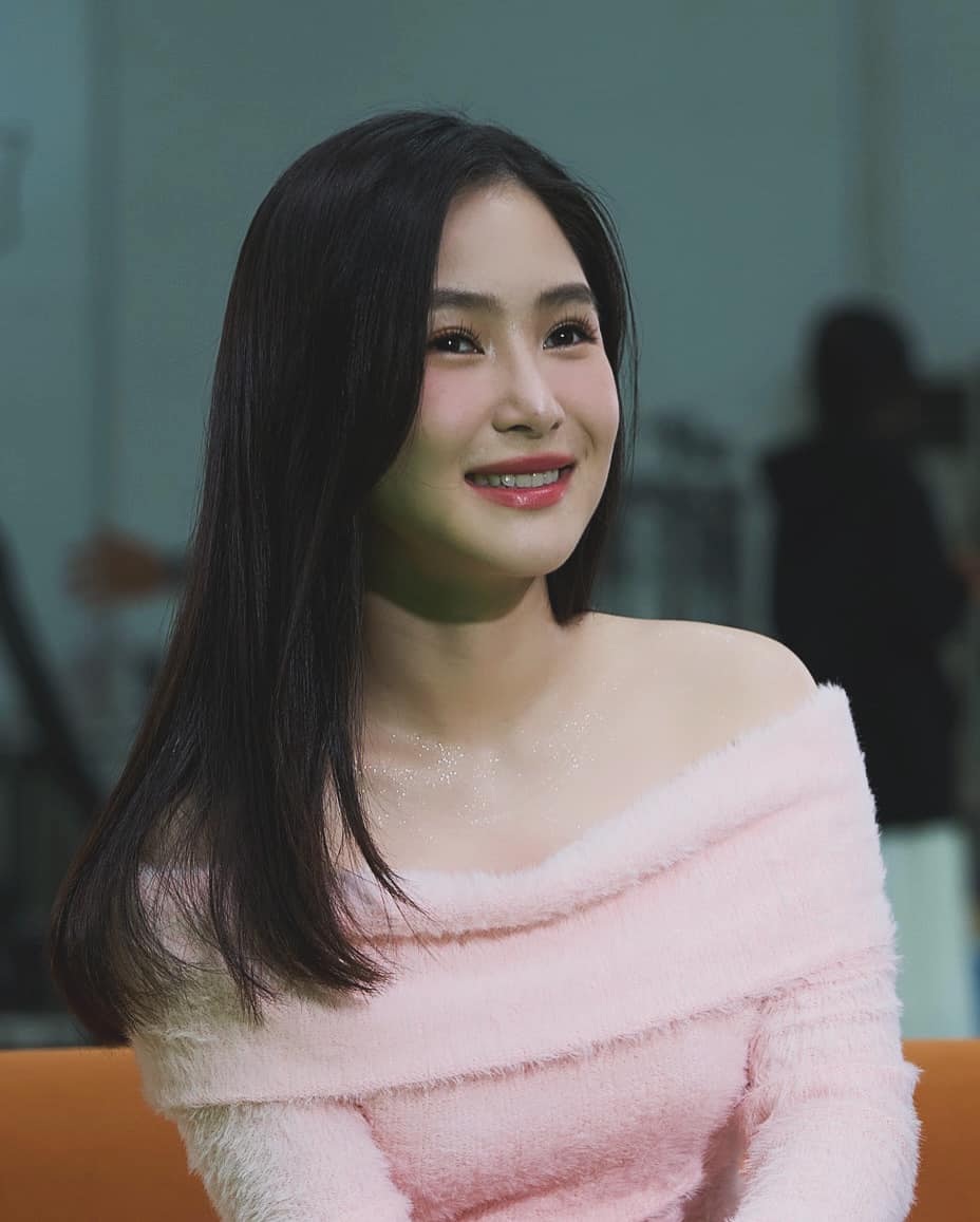 Huong Tram vypráví o svém období deprese: Škrábe si ruce, trpí nespavostí - 2 Hương Tràm kể thời gian bị trầm cảm: Tự cào xé tay, mất ngủ triền miên - 2