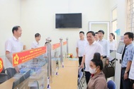 Tỉnh “vùng khó” không buông tay để xã xa, phường rộng tự xoay