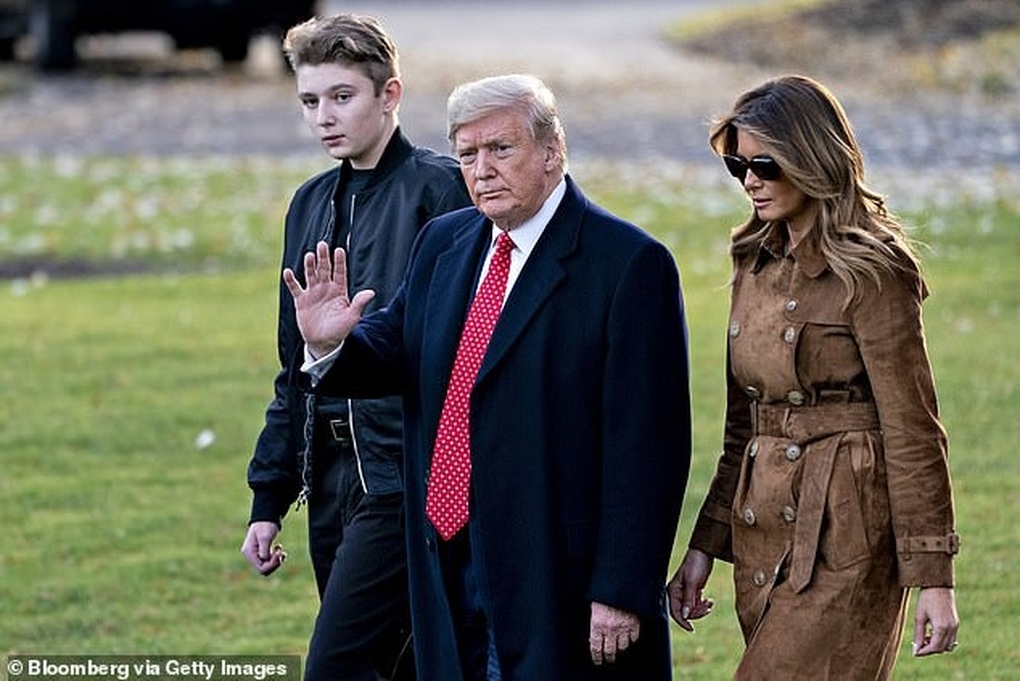 Cậu út nhà Trump bắt đầu thực hiện trách nhiệm với gia tộc - 2 Cậu út nhà Trump bắt đầu thực hiện trách nhiệm với gia tộc - 2