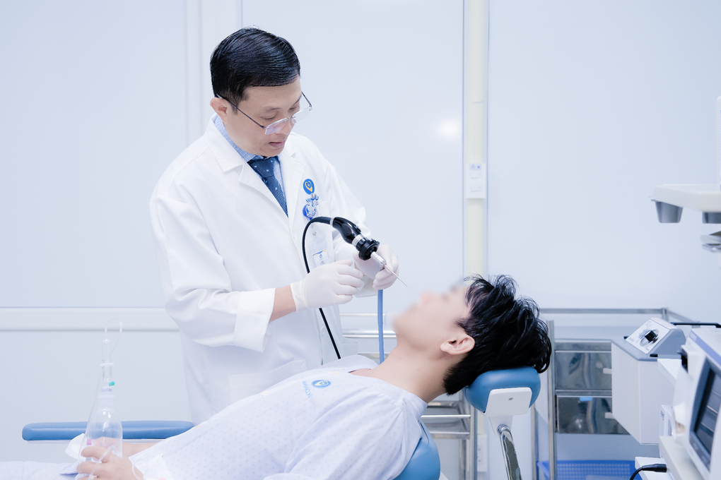 Căn bệnh oái oăm khiến người đàn ông không thể cảm nhận thức ăn - 2