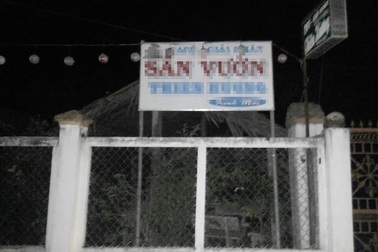 Người đàn ông đột tử khi “tâm sự” với bạn gái trong quán cá phê chòi