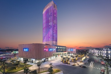 Vingroup khai trương tổ hợp TTTM & khách sạn cao cấp nhất Đông Bắc Bộ