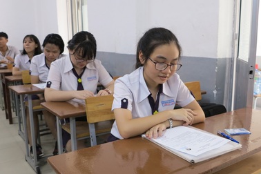 Bình Dương: 4 thí sinh đạt điểm 10, hơn 99% học sinh tốt nghiệp