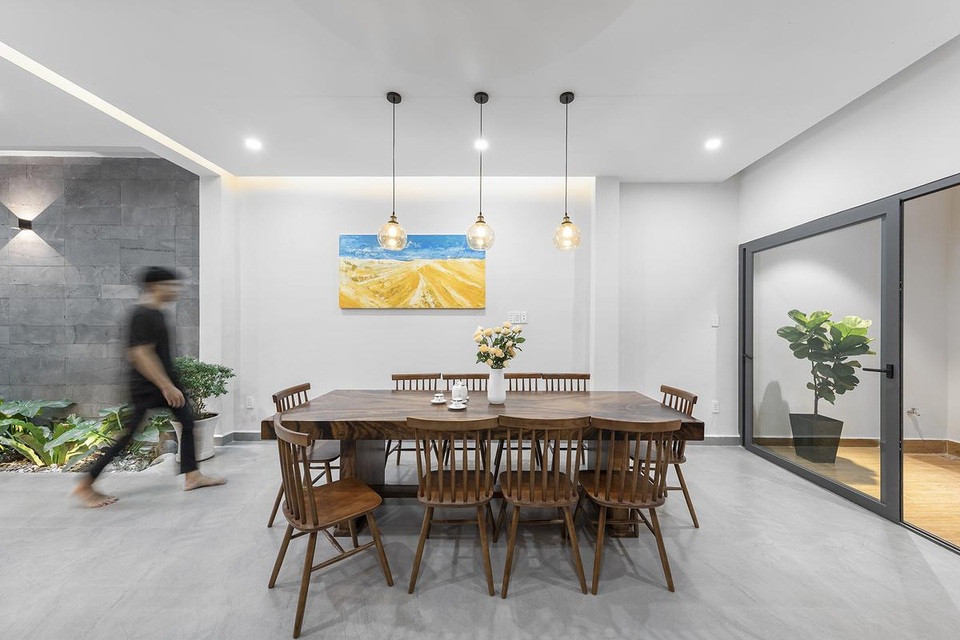 Nhà trong hẻm “lột xác” thành không gian sống “vạn người mê” ở Sài Gòn - 8