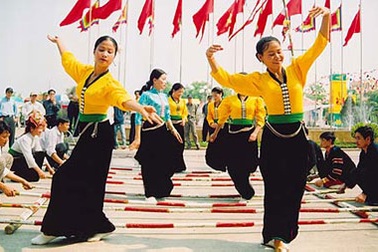 Ngày hội VHTT & DL các dân tộc vùng Tây Bắc mở rộng lần thứ XIII