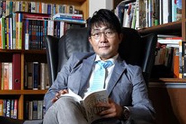 Thầy giáo dạy thêm kiếm 85 tỉ đồng mỗi năm