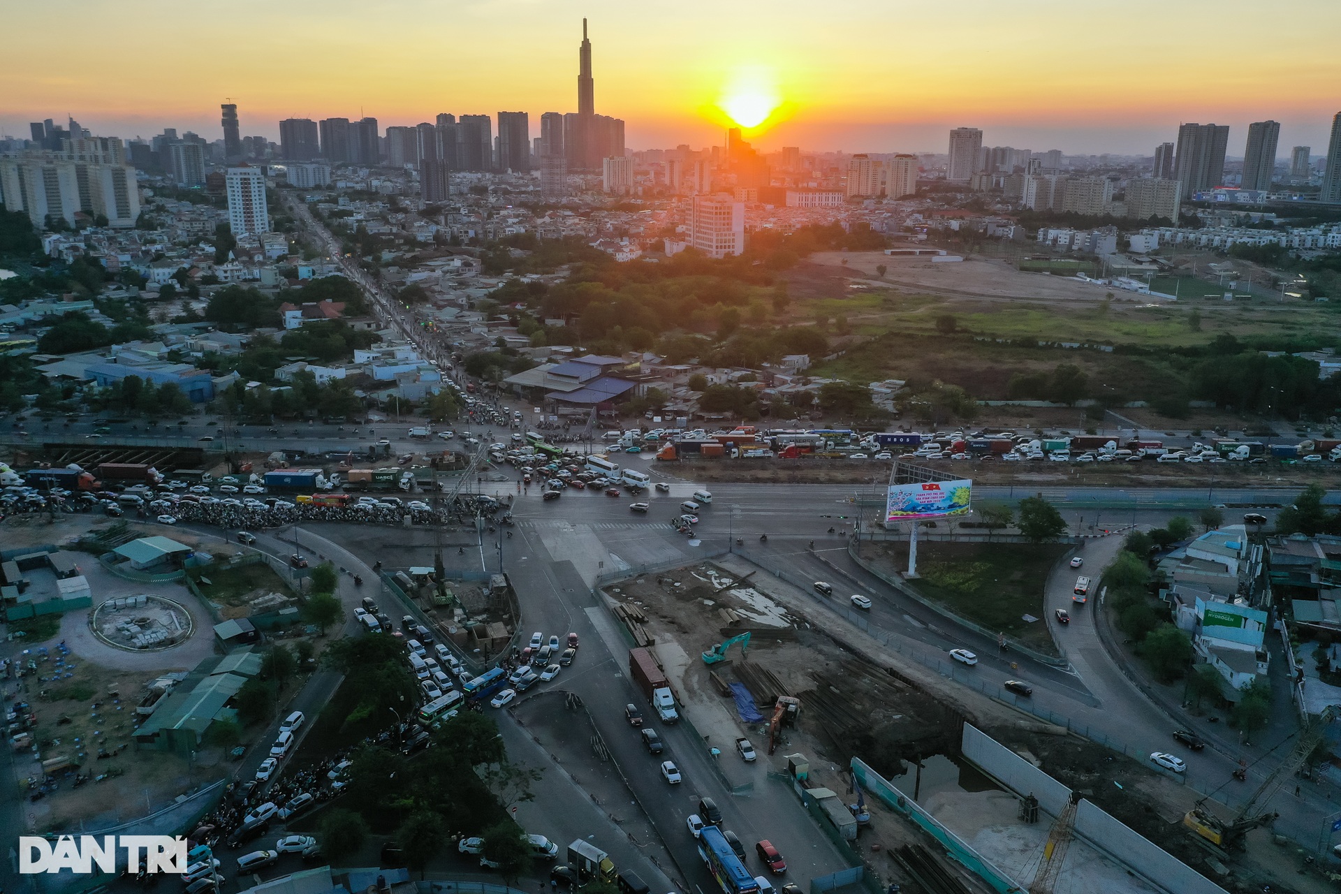 5 proyectos clave de tráfico en la ciudad de Ho Chi Minh antes del 30 al 4 de abril