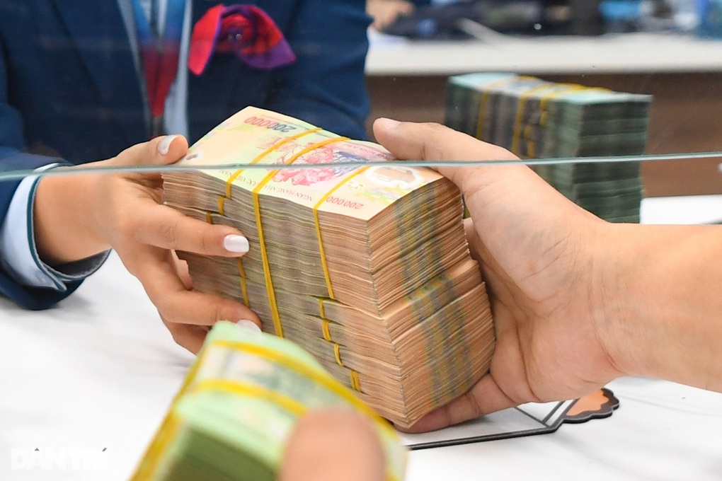 Doanh nghiệp bất động sản trở lại đường đua trái phiếu doanh nghiệp - 1 Doanh nghiệp bất động sản trở lại đường đua trái phiếu doanh nghiệp - 1