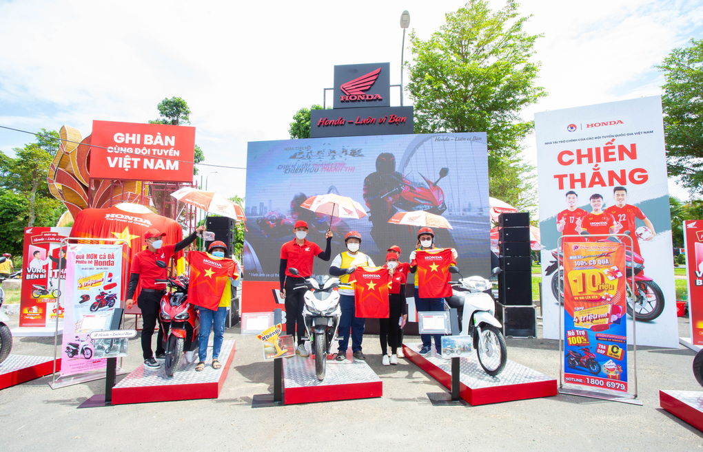 Cuộc thi Lái xe tiết kiệm nhiên liệu của Honda có gì mà thu hút hàng trăm người tham gia? - 4 Cuộc thi Lái xe tiết kiệm nhiên liệu của Honda có gì mà thu hút hàng trăm người tham gia? - 4