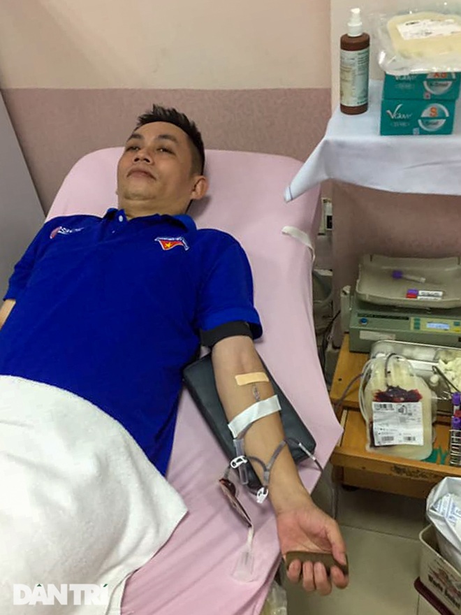 Người hiến máu 98 lần: Hạnh phúc là khi máu chờ người...  - 11