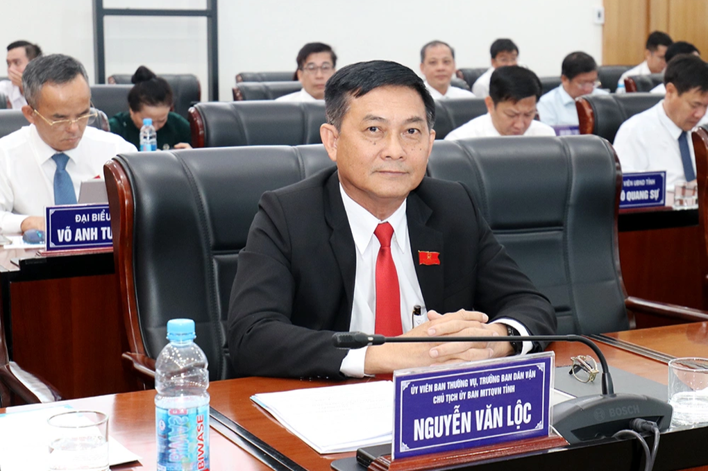 Bình Dương có tân Chủ tịch Hội đồng nhân dân tỉnh - 1 Bình Dương có tân Chủ tịch Hội đồng nhân dân tỉnh - 1