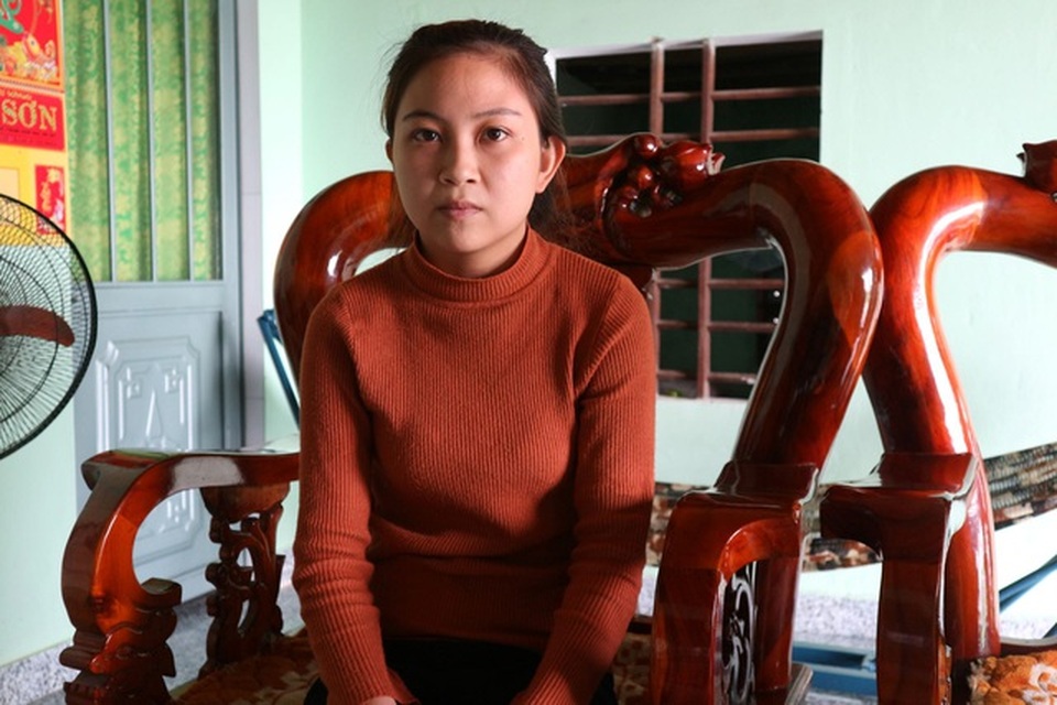 Xót thương cô gái xinh đẹp nghẹn ngào trả lễ cưới vì căn bệnh ung thư - 2 Xót thương cô gái xinh đẹp nghẹn ngào trả lễ cưới vì căn bệnh ung thư - 2