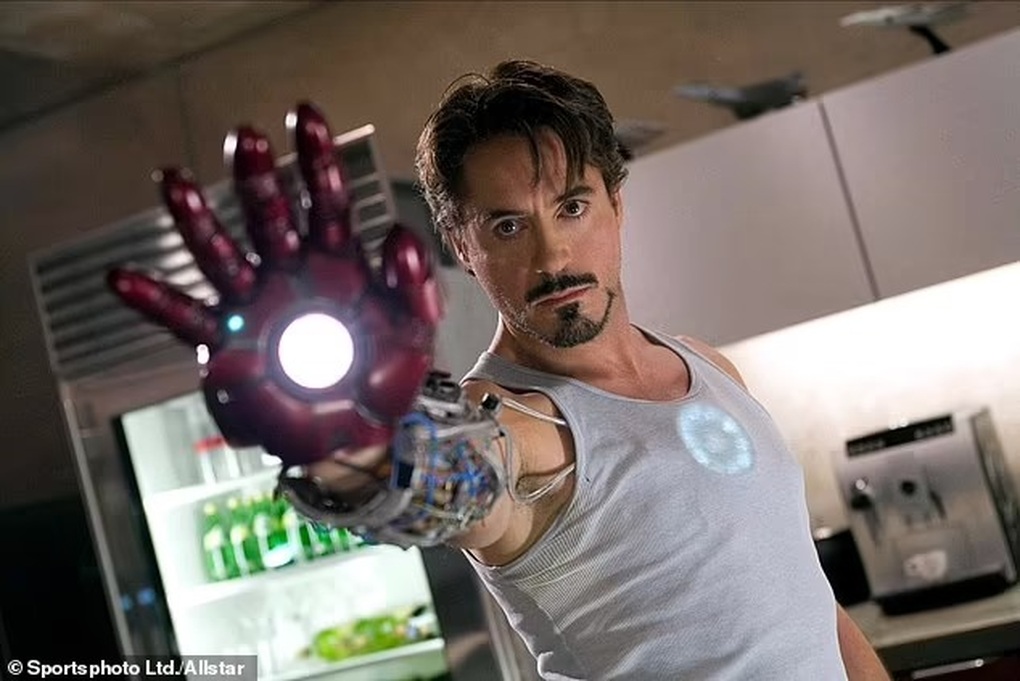 Tài tử Robert Downey Jr. nghiện chất cấm từ năm 8 tuổi vì... cha ruột - 1 Tài tử Robert Downey Jr. nghiện chất cấm từ năm 8 tuổi vì... cha ruột - 1